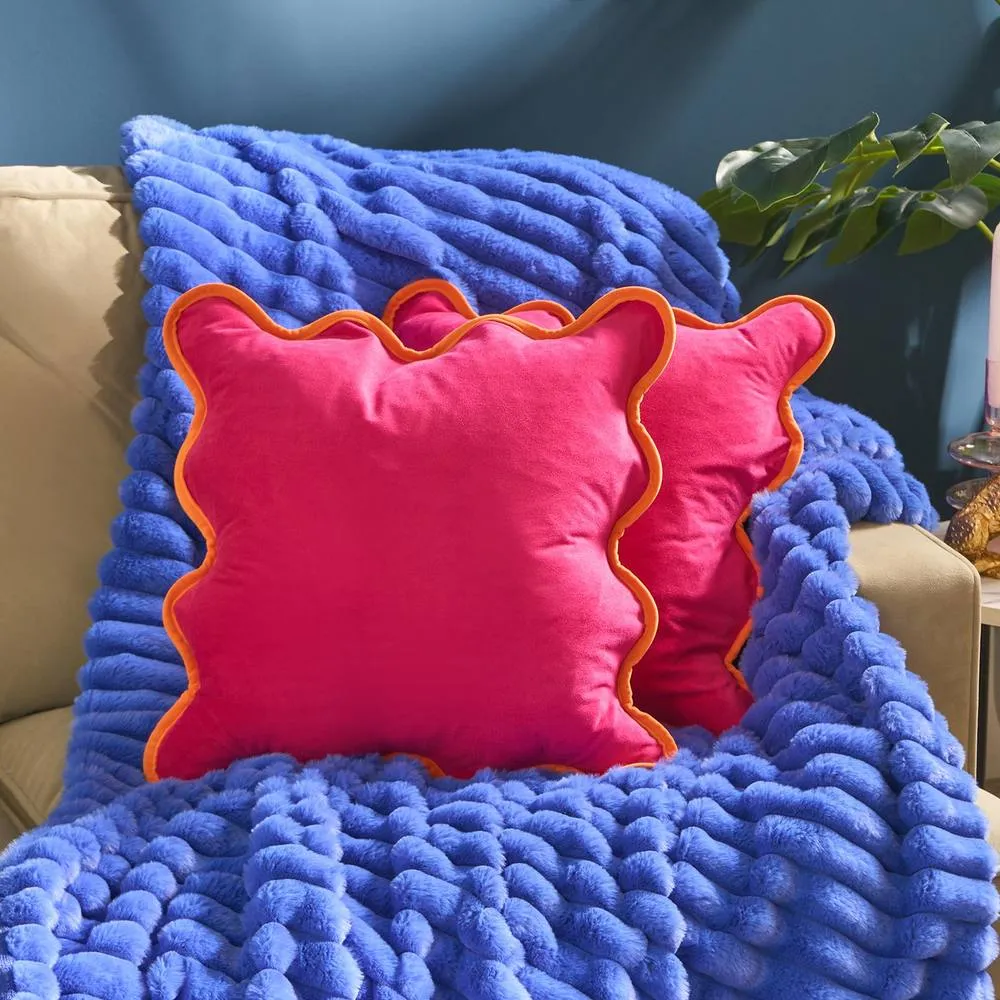 OHS 2 x Scallop Edge Matte Velvet Cushion Covers Home Décor in Bright Pink