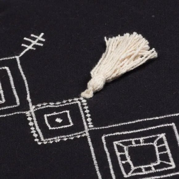 Furn. Pritta Cotton Rectangle Cushion 2