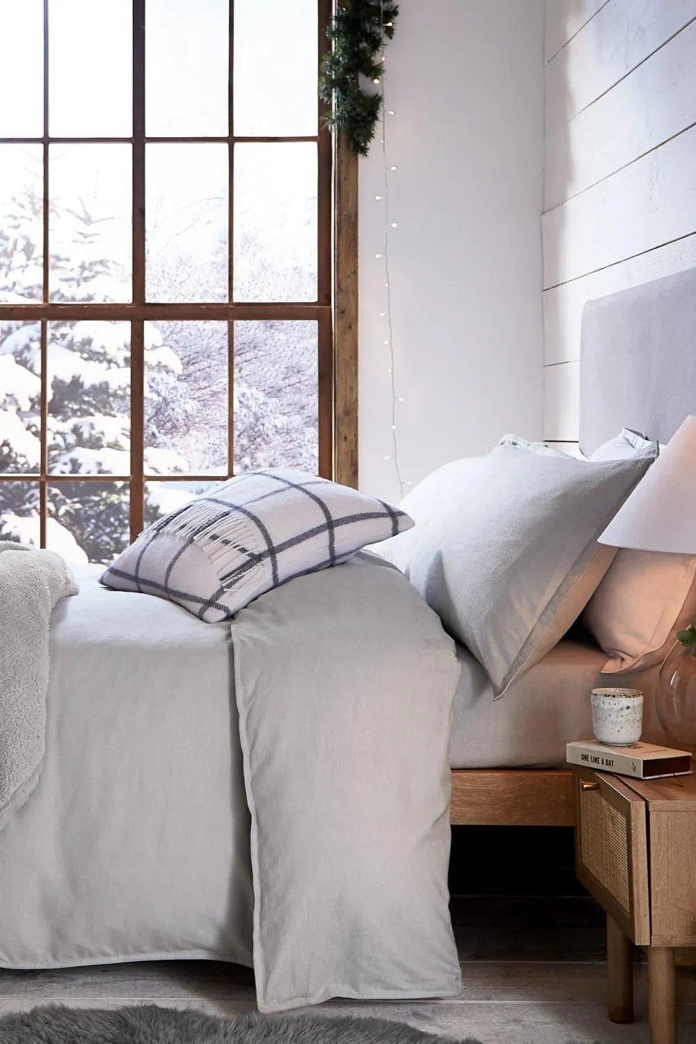 Murmur 'Laila' Brushed Cotton Oxford Pillowcase in Grey 2