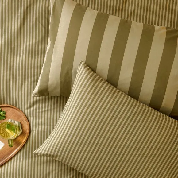 Furn. The Ultimate Stripe Pillowcase Pair 1