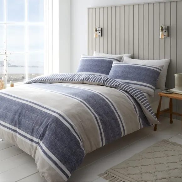 Catherine Lansfield Textured Banded Stripe Reversible Duvet Cover & Pillowcase Set 1