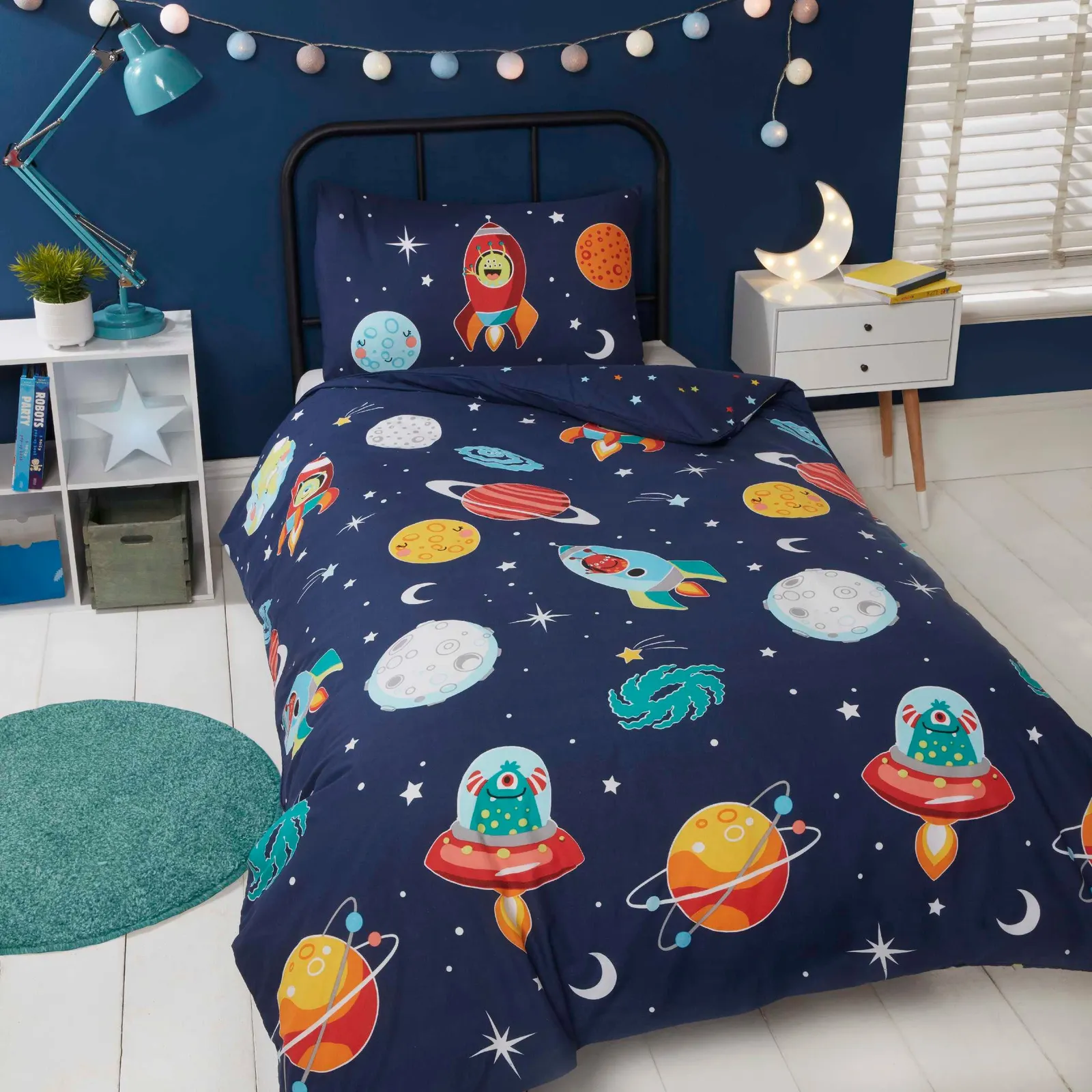 Rapport Home Space & Aliens Glow in the Dark Duvet Cover Set with Pillowcase in Navy