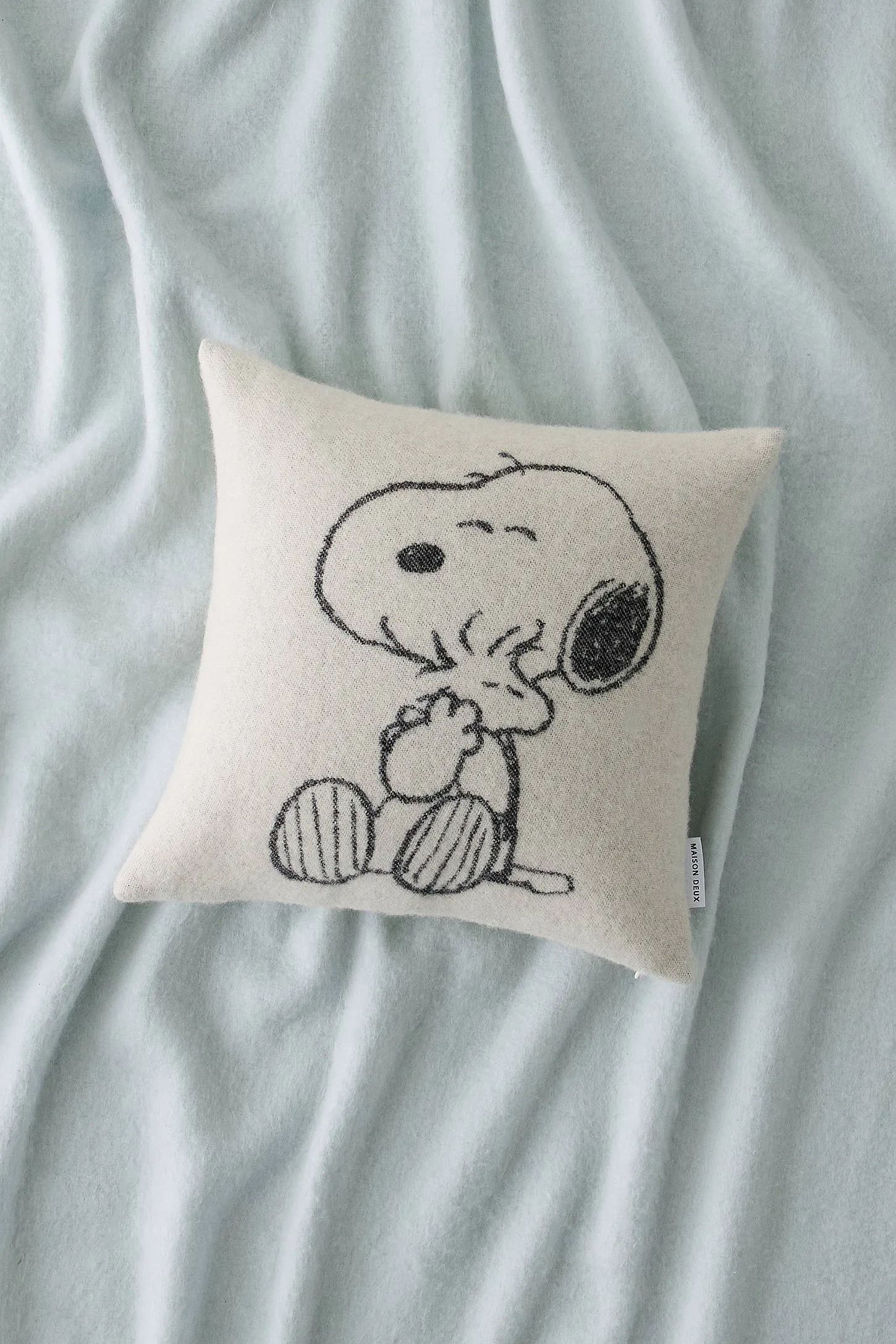 Maison Deux X Peanuts Snoopy Hug Wool Cushion ALL