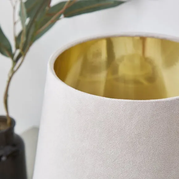 Nesa Velvet Table Lamp 3
