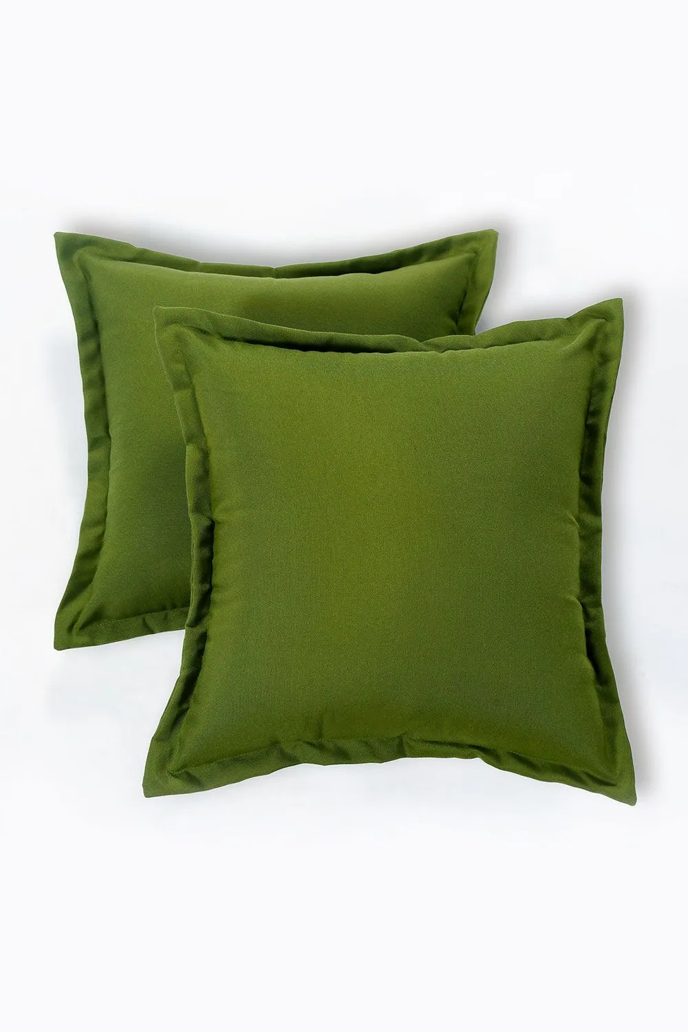 Homescapes Luxury Waterproof Plain Outdoor Cushion 45 x 45 cm, Set of 2 in Green