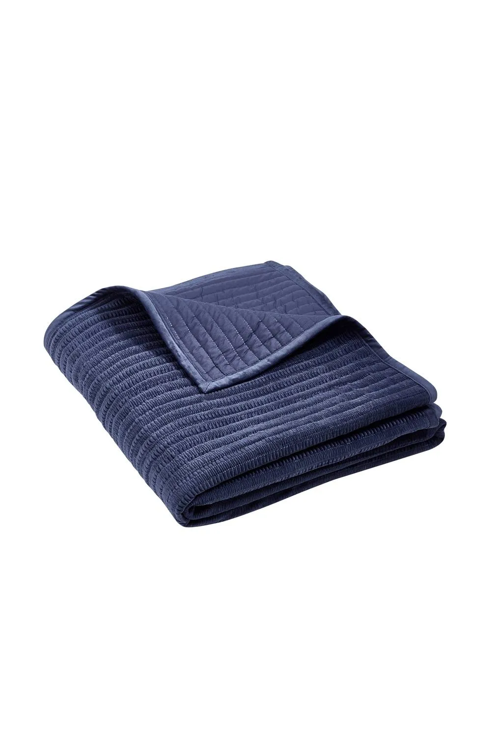 Catherine Lansfield 'Velvet Pinsonic' Quilted Bedspread in Navy 4