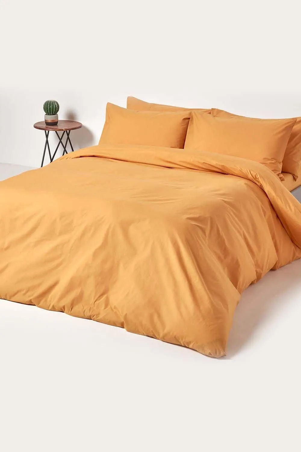 Homescapes Egyptian Cotton Fitted Sheet 12 inch 200 Thread Count in Mustard 4