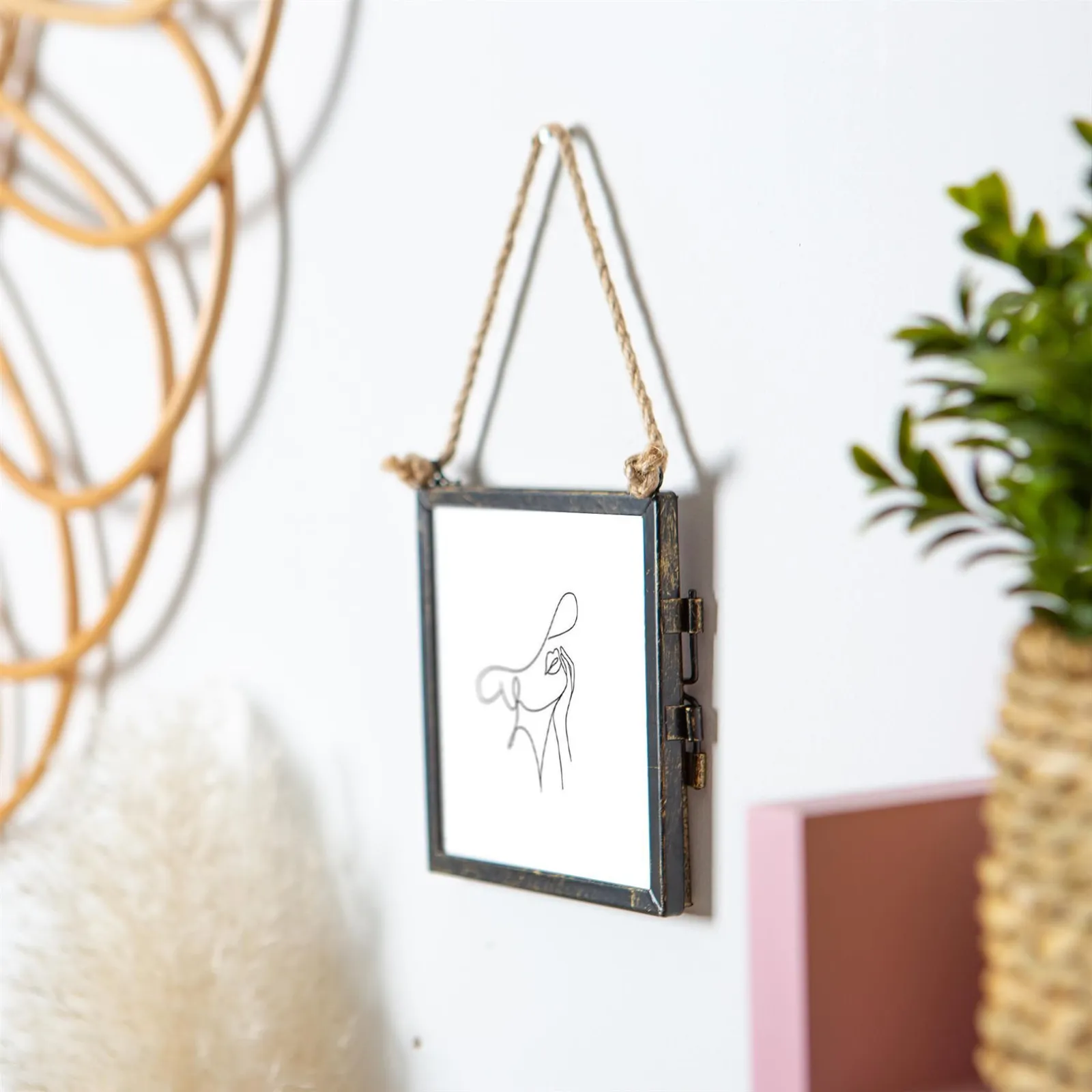 Nicola Spring 2x Hanging Metal Photo Frames - 4" x 4" - Black - Picture Frame Wall Mounted Frame with Rope 6