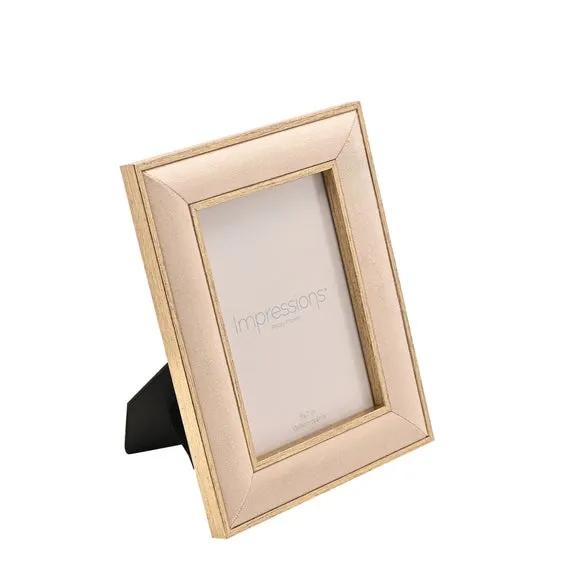 Impressions Velvet Photo Frame 1