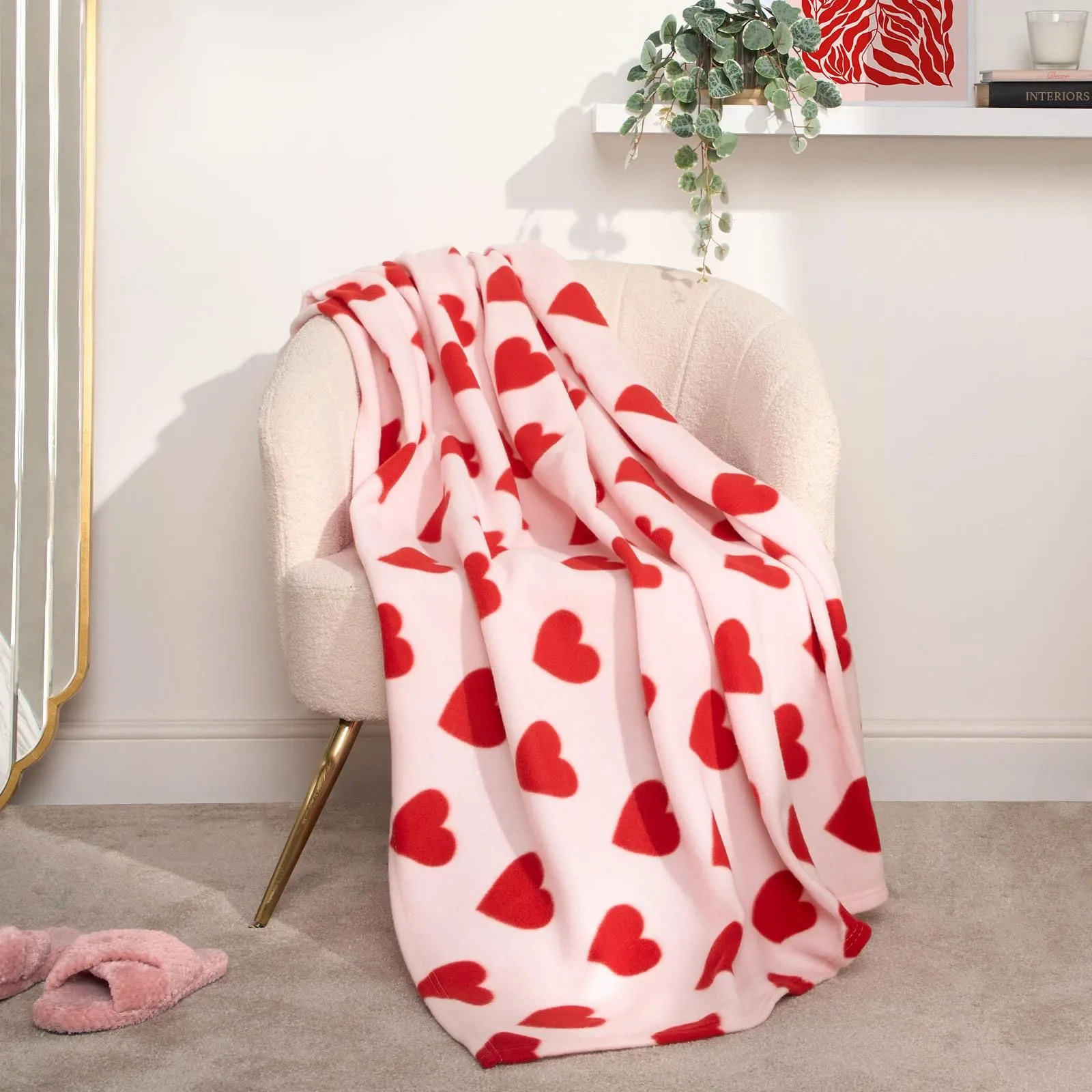 OHS Soft Heart Print Polar Fleece Throw in Red