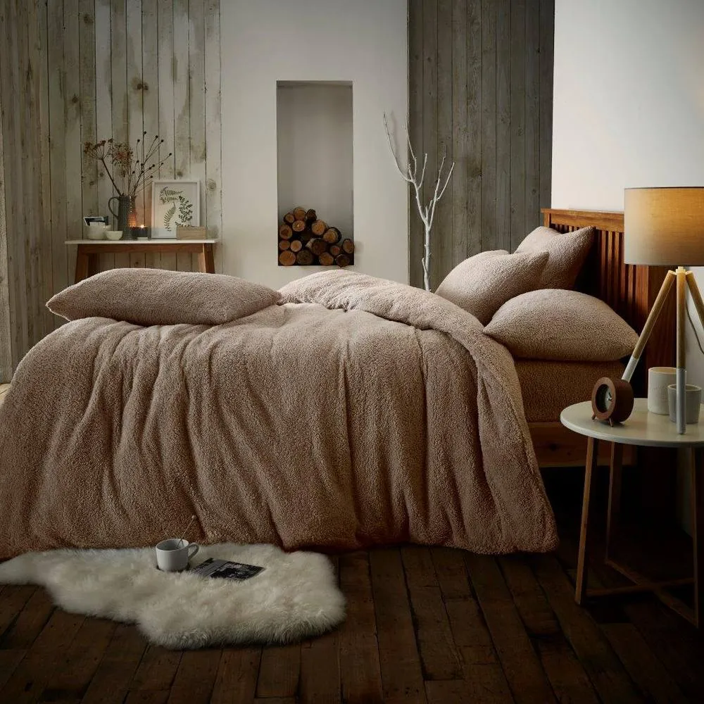 Smart Living Luxury Teddy Plain Duvet Cover & Pillowcase Set in Beige 1