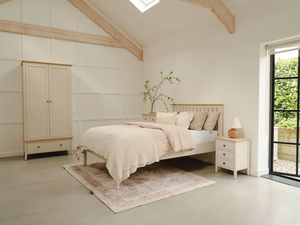 Statement Furniture Pembroke Double Bed Frame 4ft6 with Slatted Headboard in Cream 2