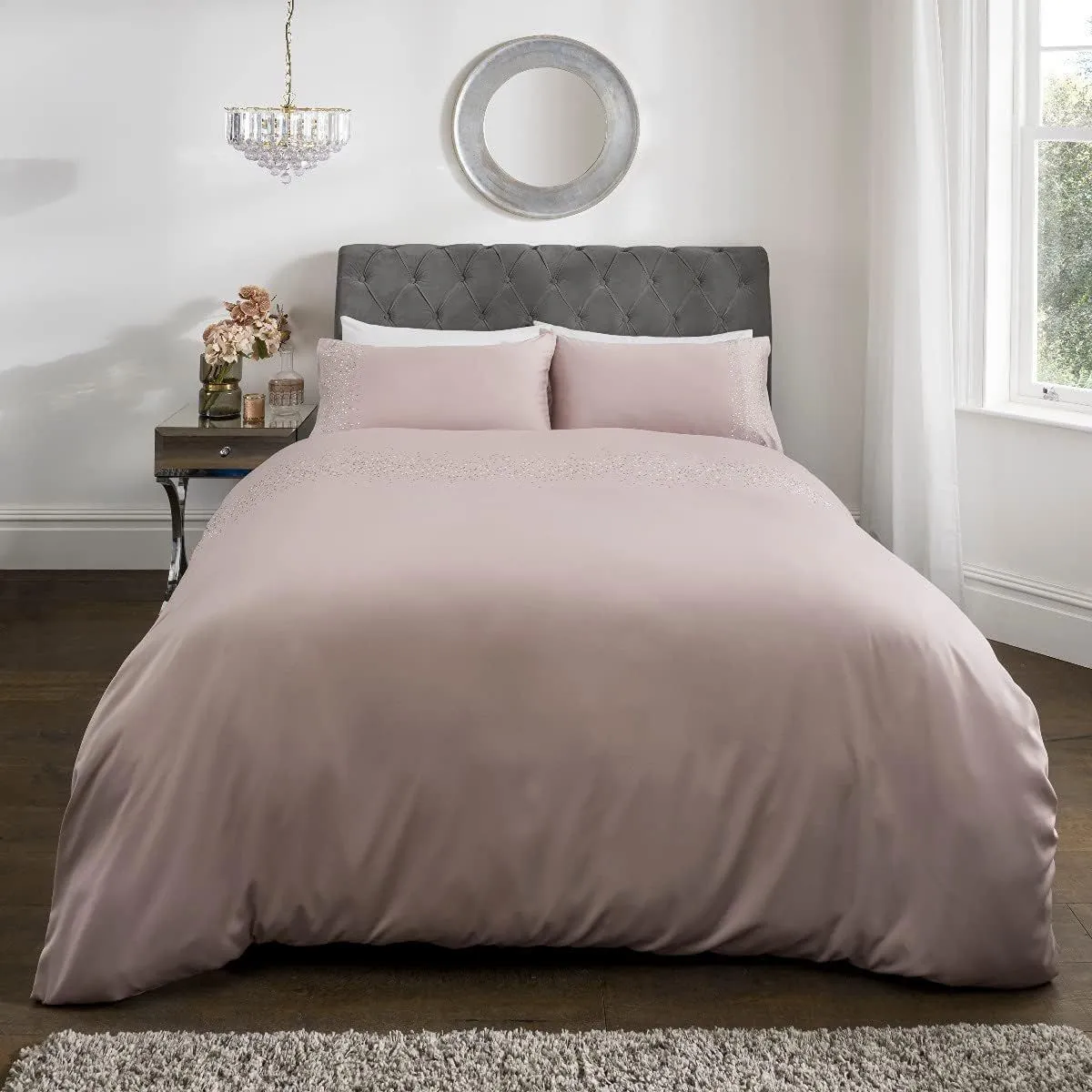 Smart Living Luxury Hotel Quality Diamonte Embellished Duvet Cover with Pillowcases in Pink 1