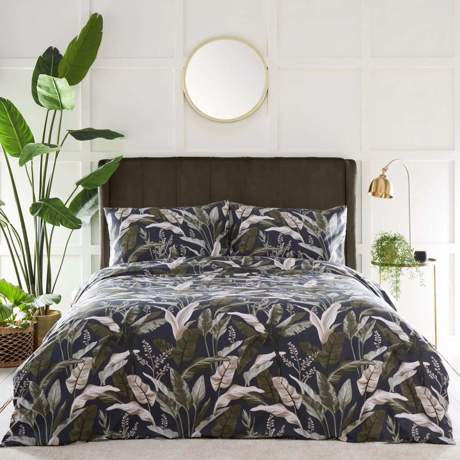 Portfolio Home Olive Botanicals Floral Duvet Cover Set With Pillow Case in Green