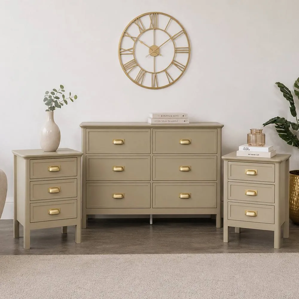 Melody Maison Chest of 6 Drawers & Pair of Bedside Tables - Lawrence Taupe Range in Beige
