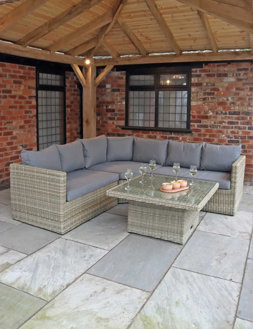 Royalcraft Wentworth 7 Seater Garden Lounge Set Natural