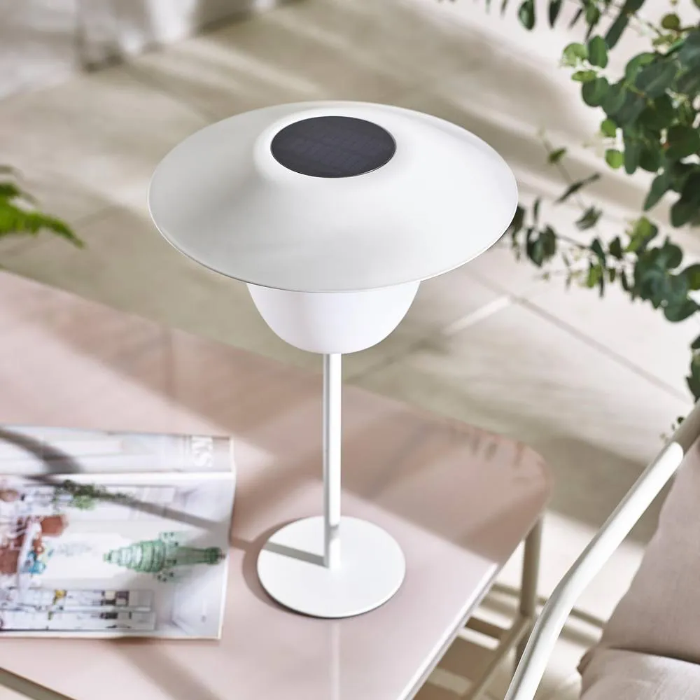 FurnitureboxUK Veya White Solar Outdoor Table Light 2