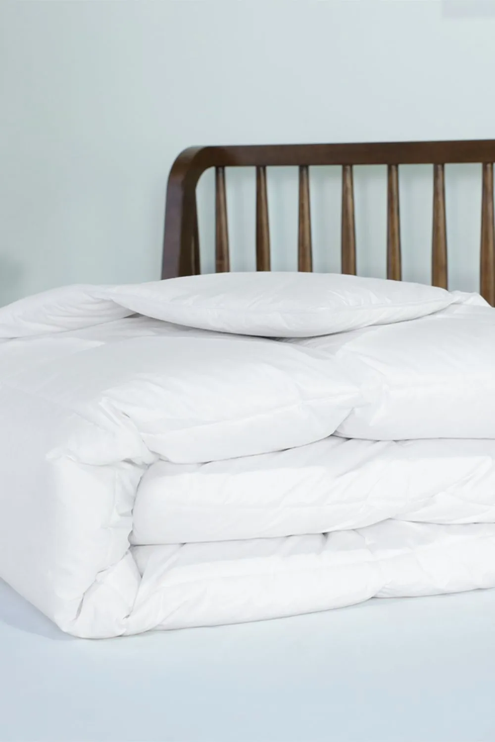 Martex Duck Feather & Down All Year Round Duvet - 10.5 Tog in White 5