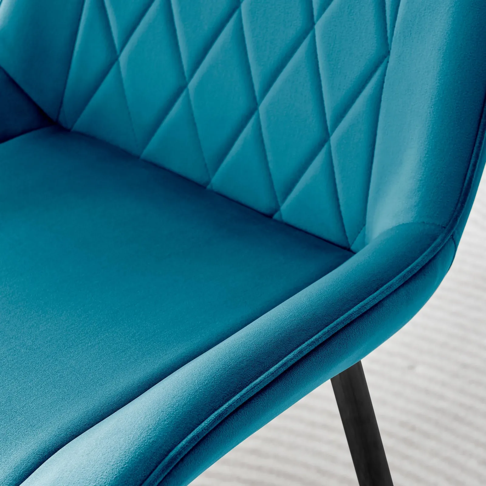 FurnitureboxUK Set of 2 Pesaro Luxury Velvet Dining Chairs With Diamond Stitched Back & Black Metal Legs in Blue 6
