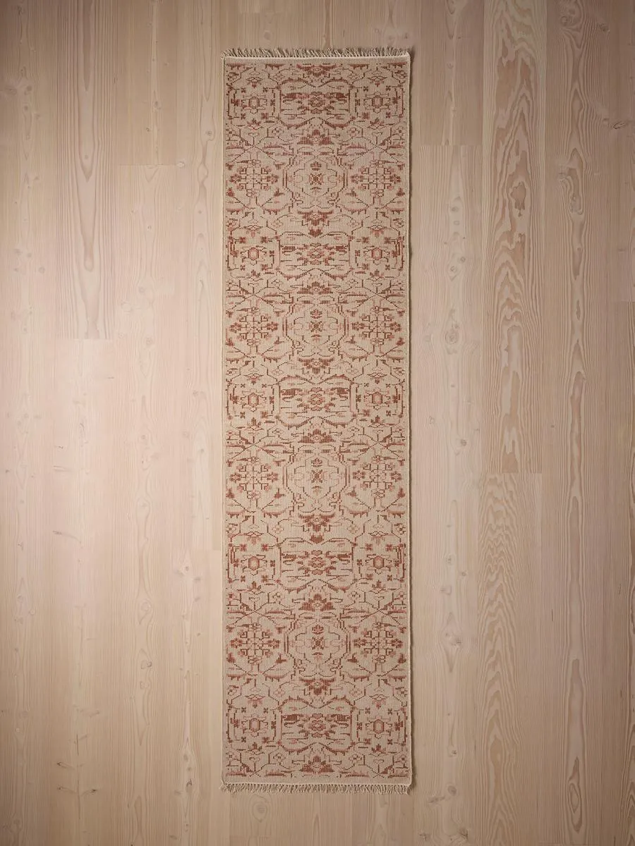 Silvanus Rug, Rust, 90 x 350cm