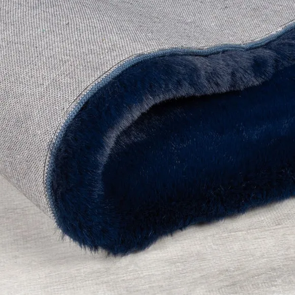 Ivy Luxury Supersoft Faux Fur Rug 4