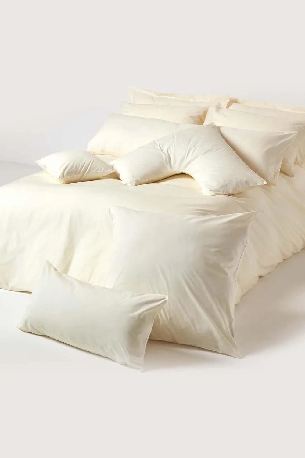 Homescapes Egyptian Cotton V Shaped Pillowcase 200 TC in Cream 5