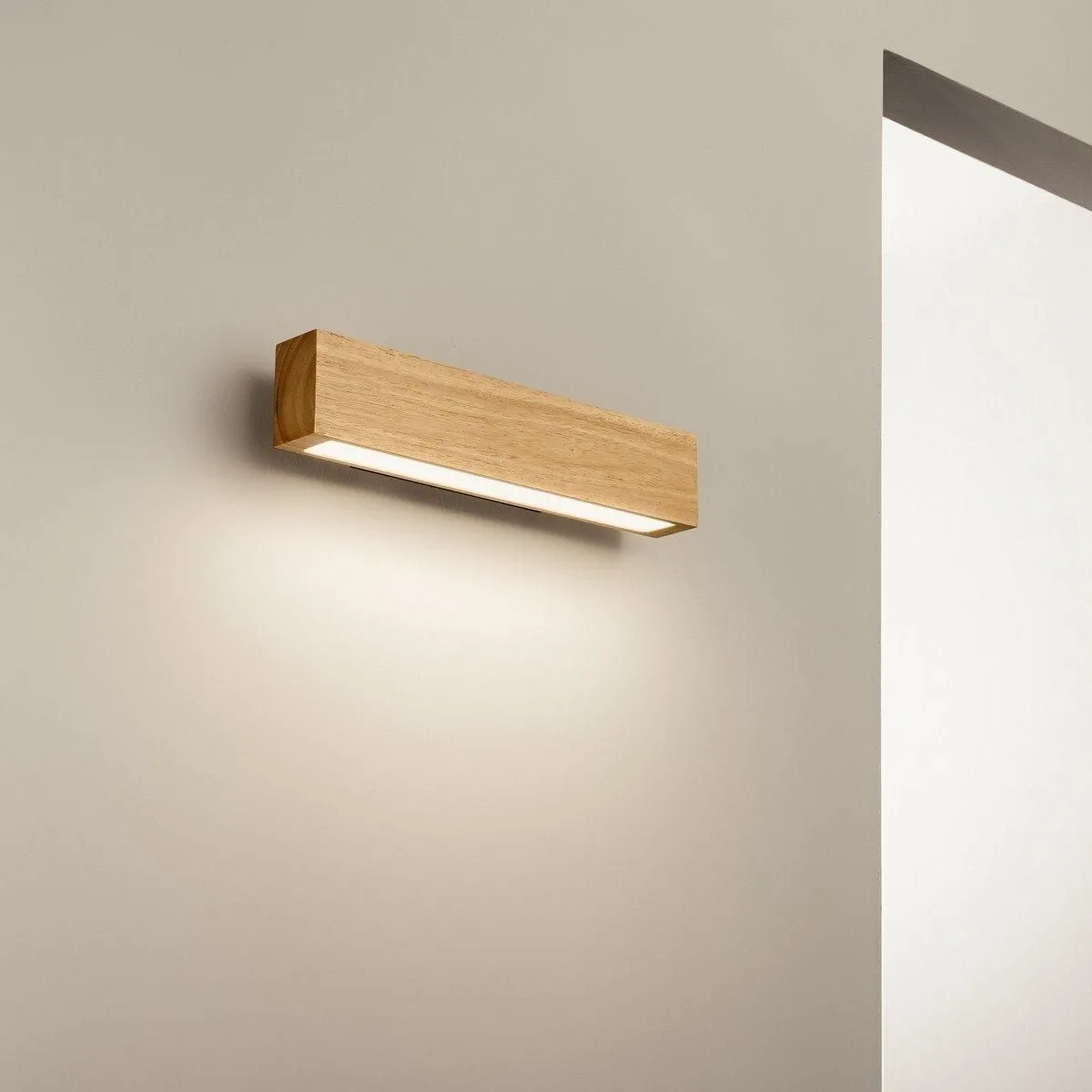 Netlighting CRAFT 40cm Integrated LED Wall Lamp Wood 3000K NonDim in Brown 2
