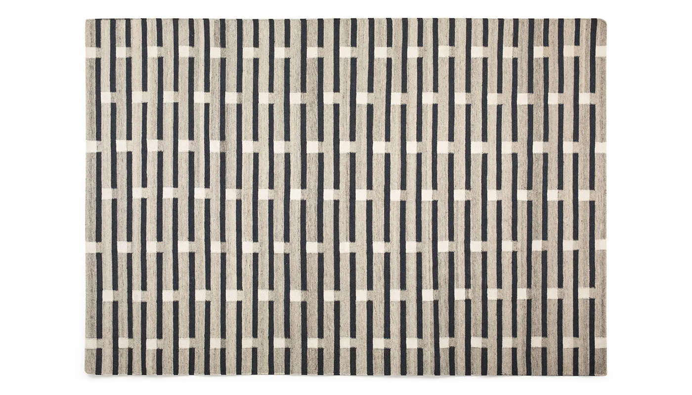 Case Purlin Tufted Rug Warm Grey 200 x 300cm