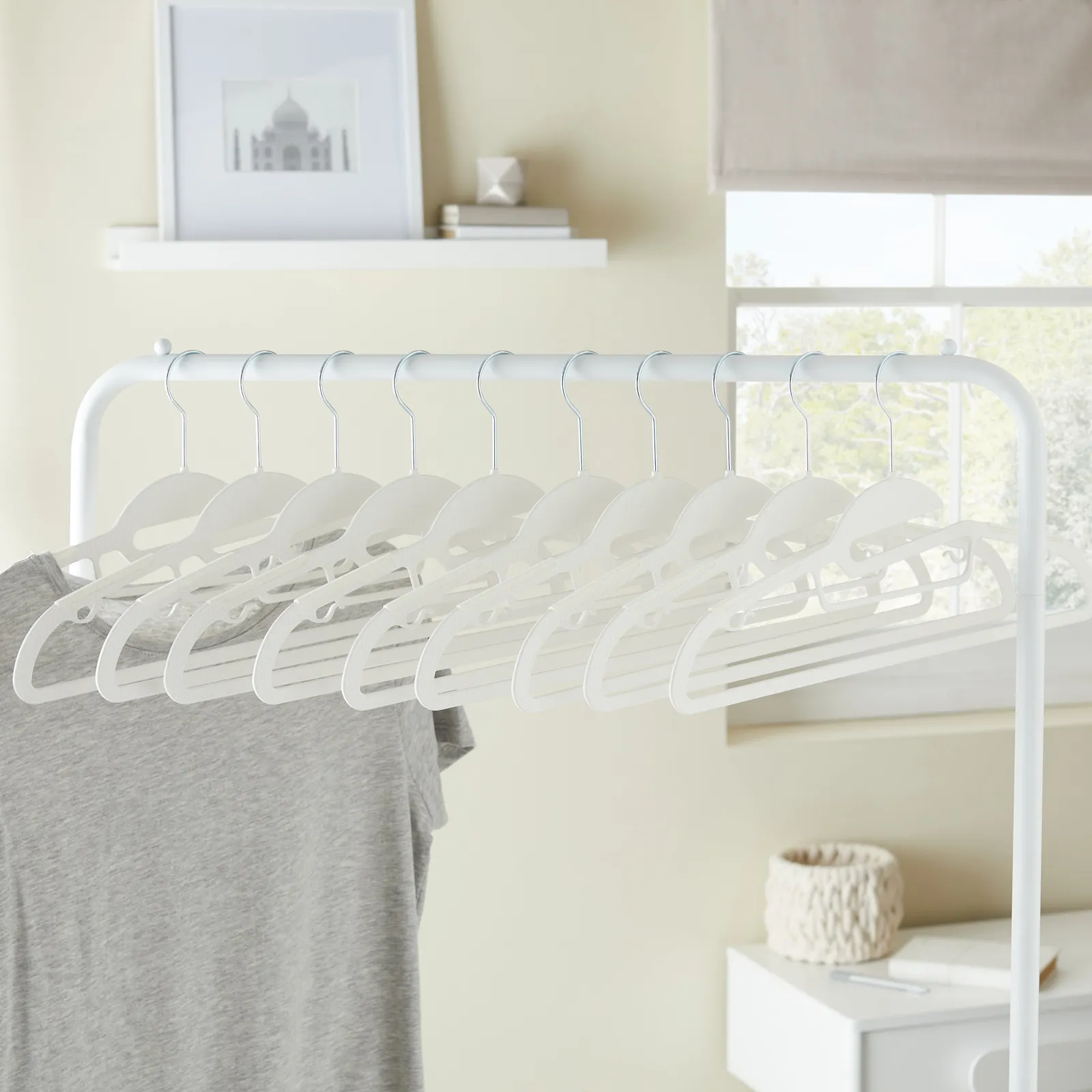 Set of 30 Plastic Coat Hangers White