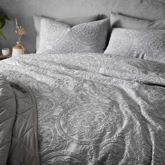 Tama Global Duvet Cover and Pillowcase Set 5
