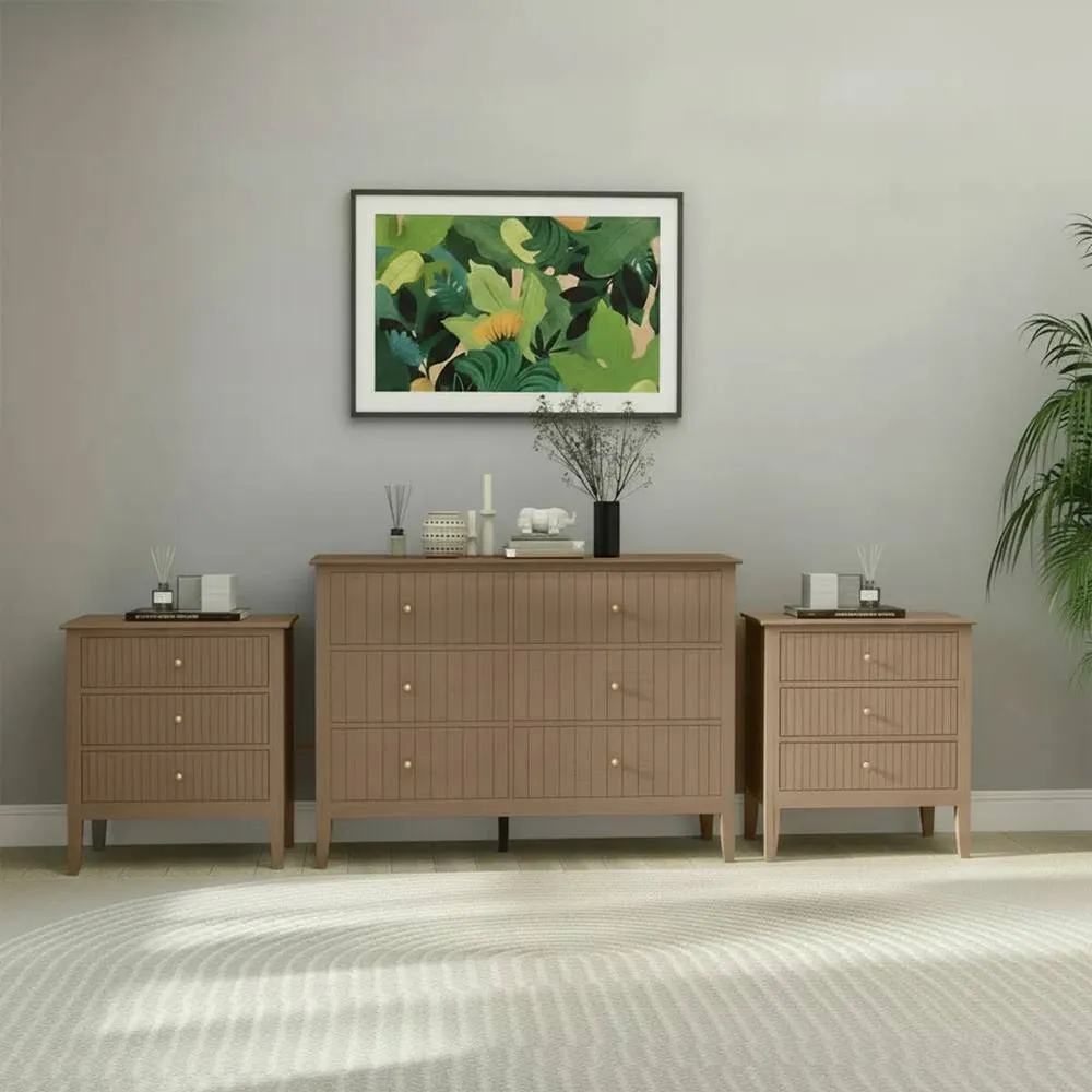 Melody Maison Chest Of Drawers & Pair Of Wide Bedside Tables - Hales Pale Wood Range in Light Brown