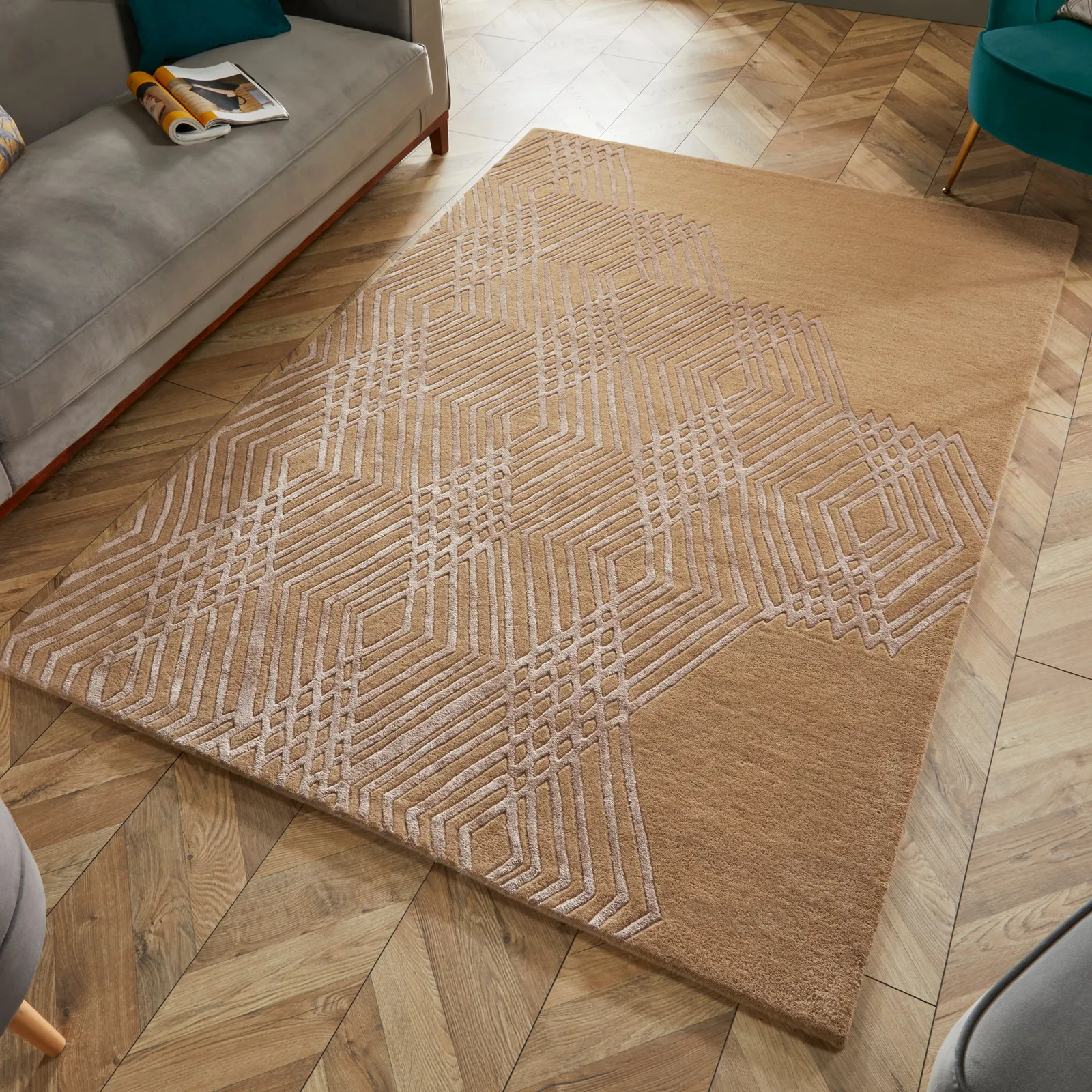 Diamonds Wool Rug Brown