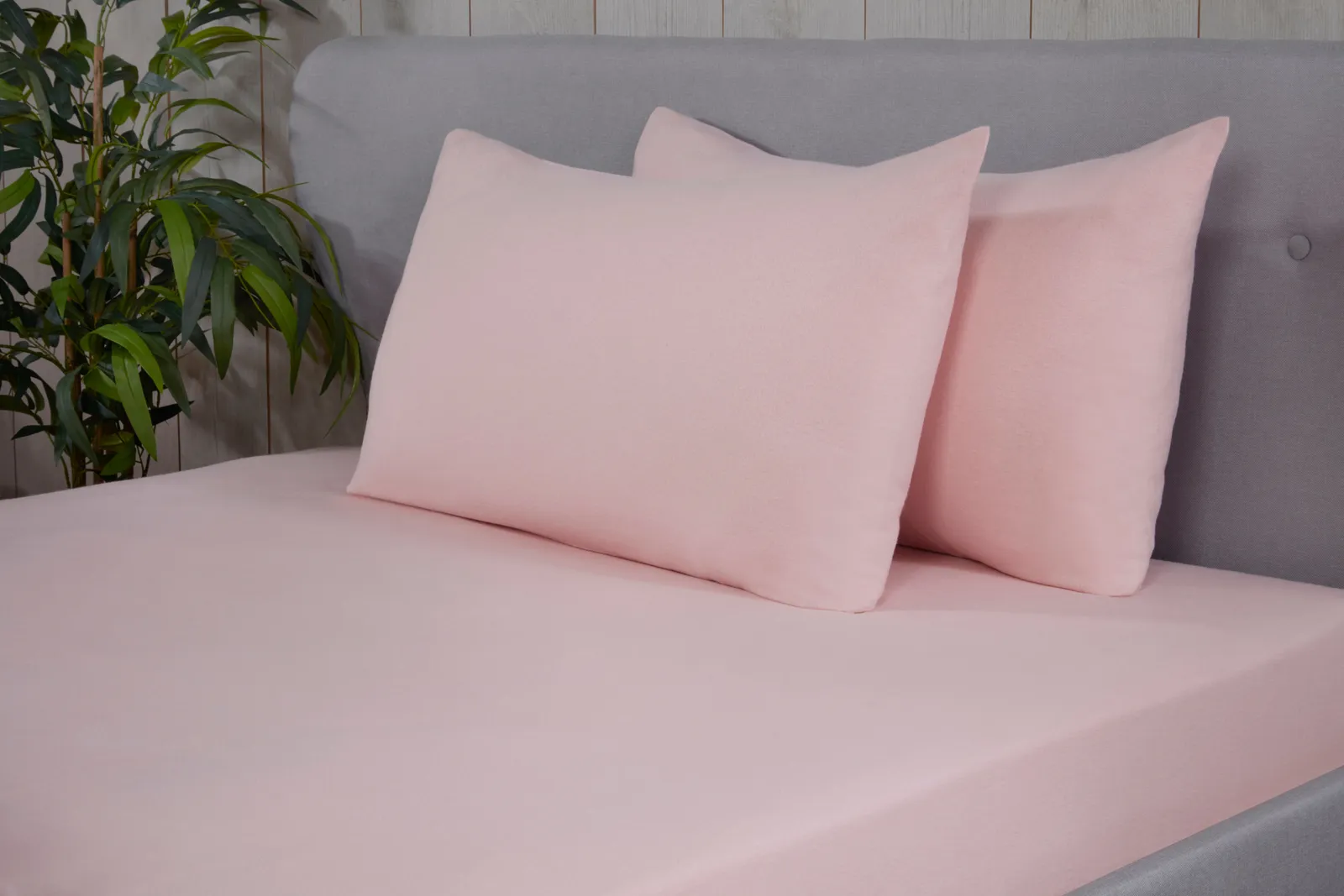 Smart Living Brushed Cotton Bed Linen Fitted Bedsheet or Pillowcase Pair Non Iron in Pink