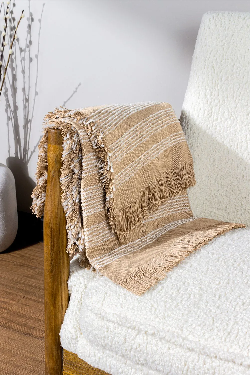 HOEM Jour Bouclé Yarn Woven Fringed Throw in Beige