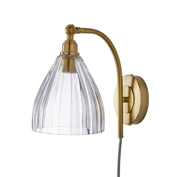 Churchgate Allexton Plug In Wall Light 5
