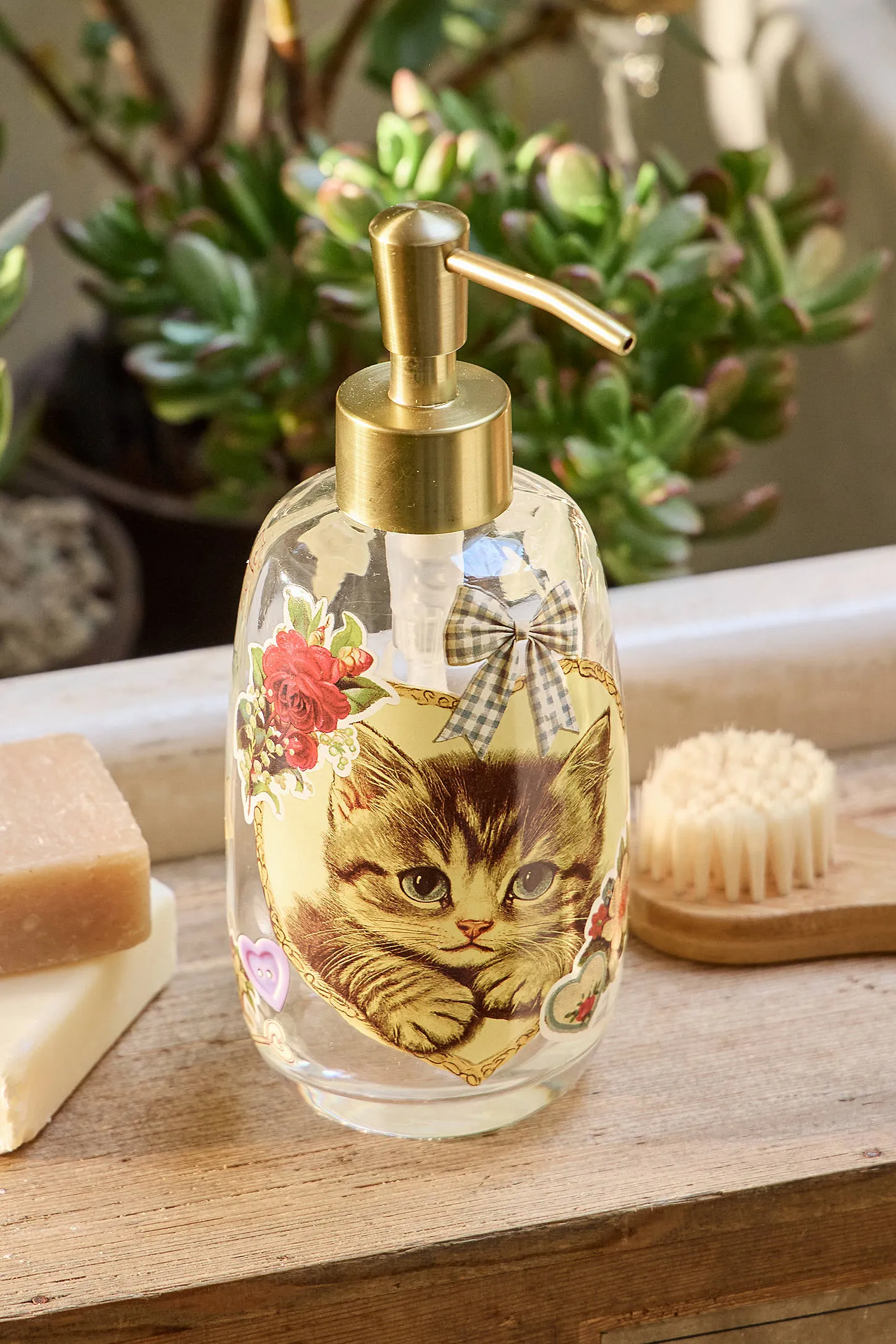 Thara Sticker Soap Dispenser