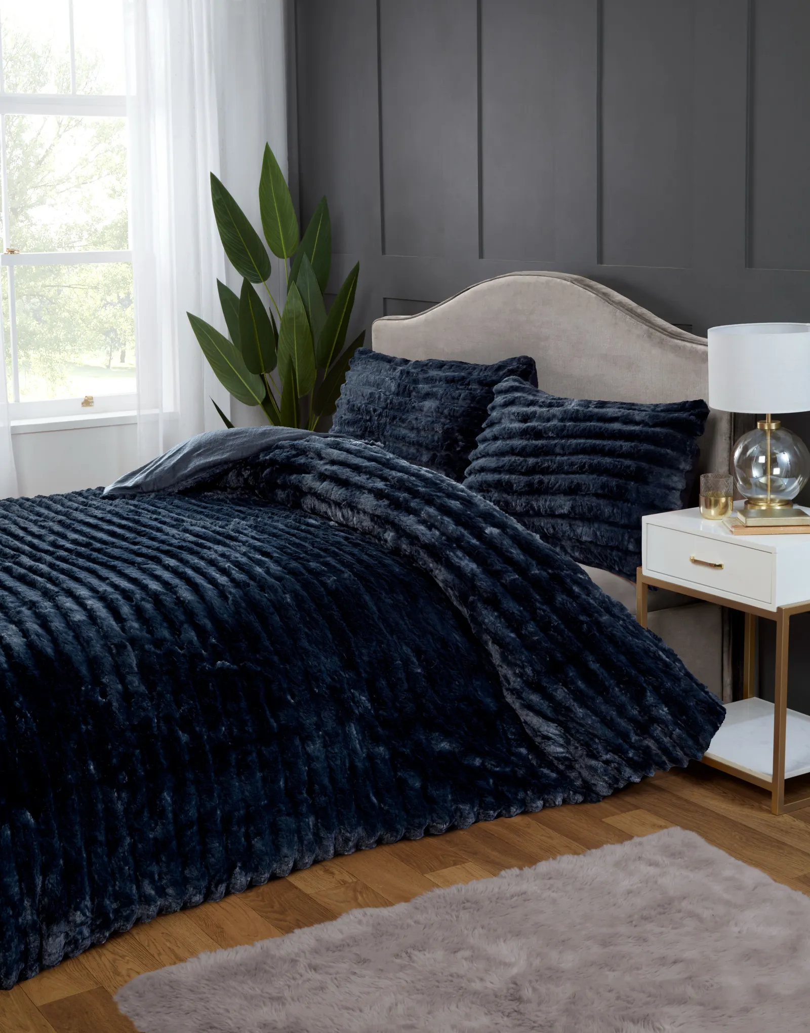 Rapport Home Chunky Ribbed Fur Polyester Soft & Cozy Duvet Cover Set With Pillowcase in Charcoal 3