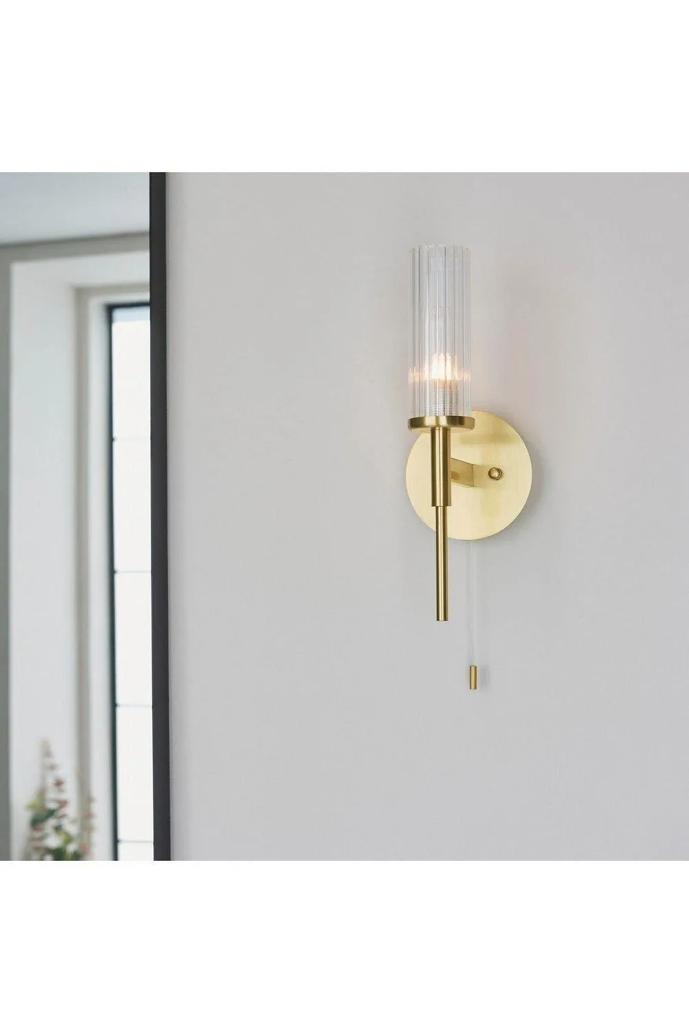 Netlighting Talo Bathroom Metal Wall Lamp Satin Brass Plate Ribbed Glass IP44 in Gold 2