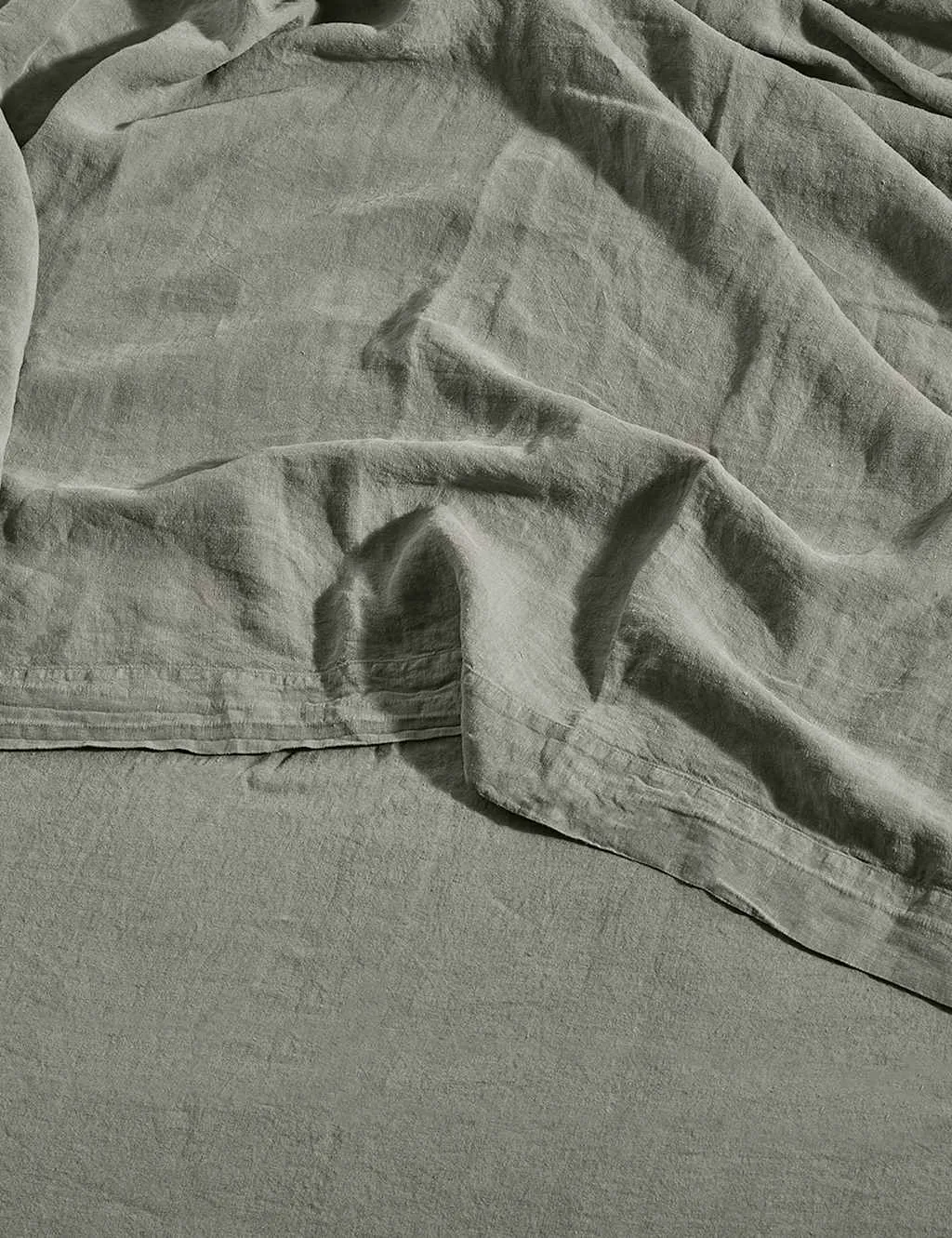 Bedfolk Pure Linen Washed Flat Sheet Khaki