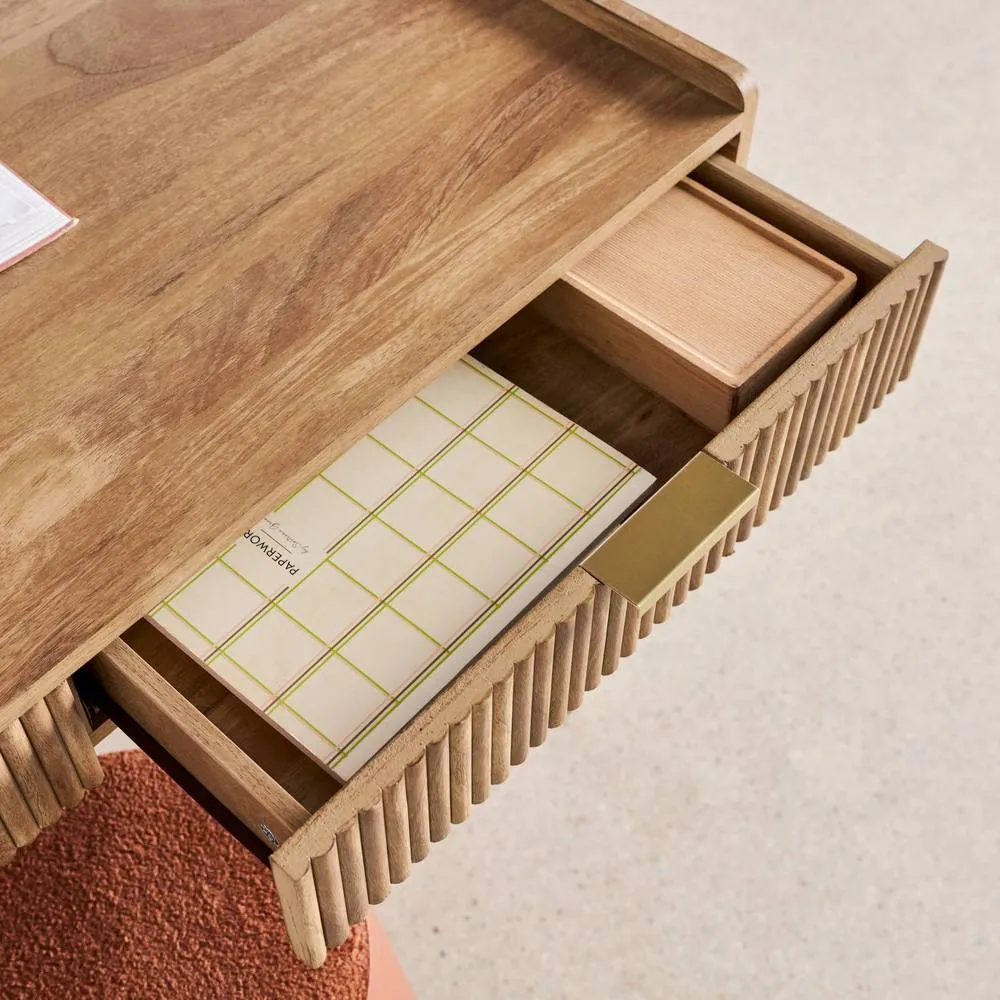 sweeek Grooved mango wood effect desk with 2 drawers in Brown 5