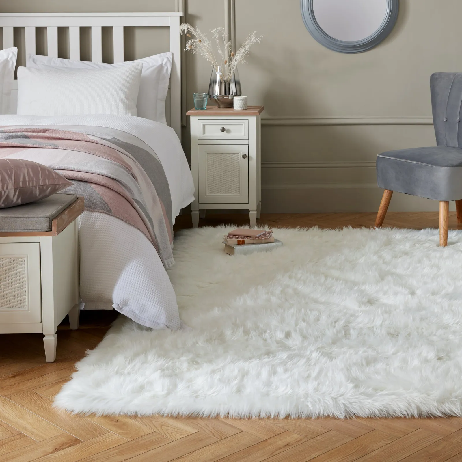 Faux Sheepskin Rug Cream