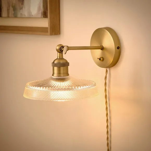 Churchgate Shilton Adjustable Plug In Wall Light 2