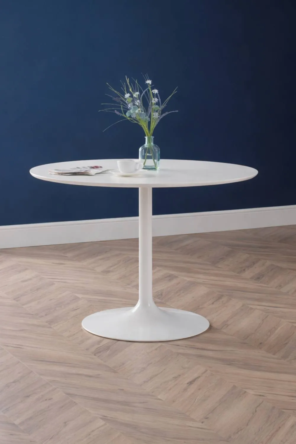 Julian Bowen Blanco Round Pedestal 4 Seater Dining Table in White