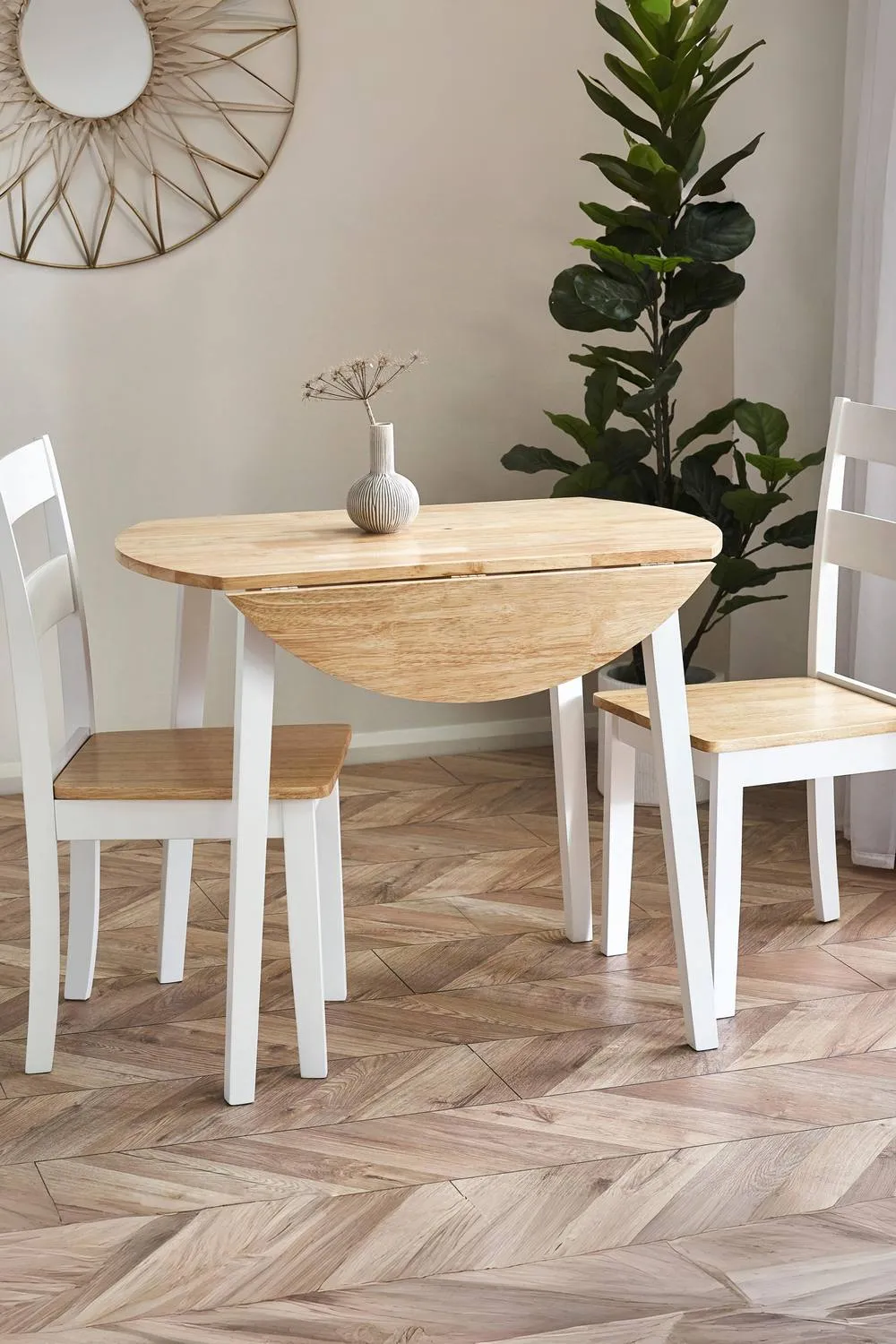 Julian Bowen Linwood Round 2-4 Seater Drop Leaf Dining Table in Light Oak 3