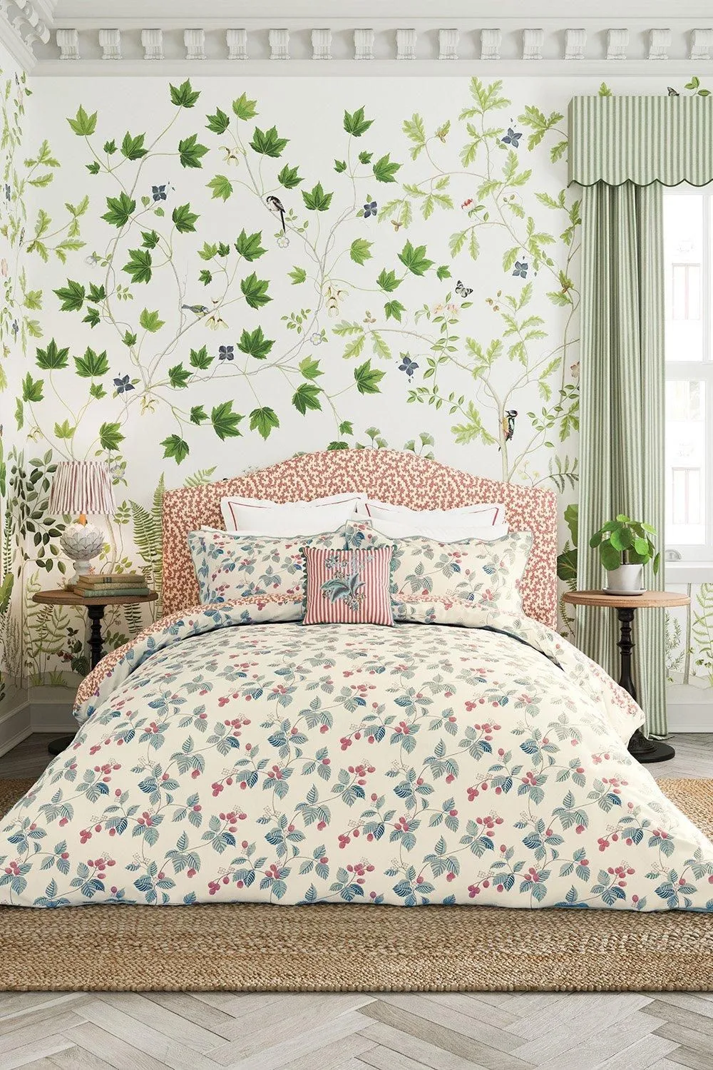Sanderson 'Rubus' Cotton Sateen Duvet Cover Set in Raspberry