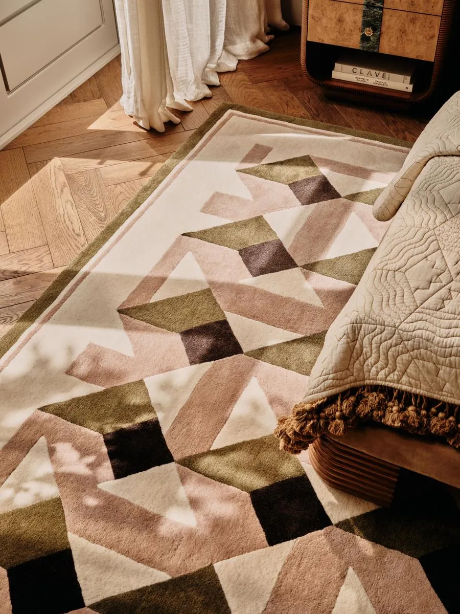 Hewitt Rug, 270 x 360cm