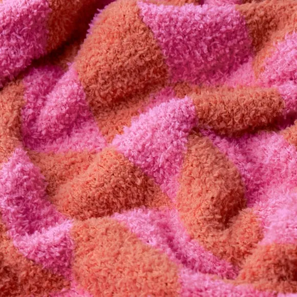 Furn. Olsen Geometric Throw Blanket 130cm x 180cm 2