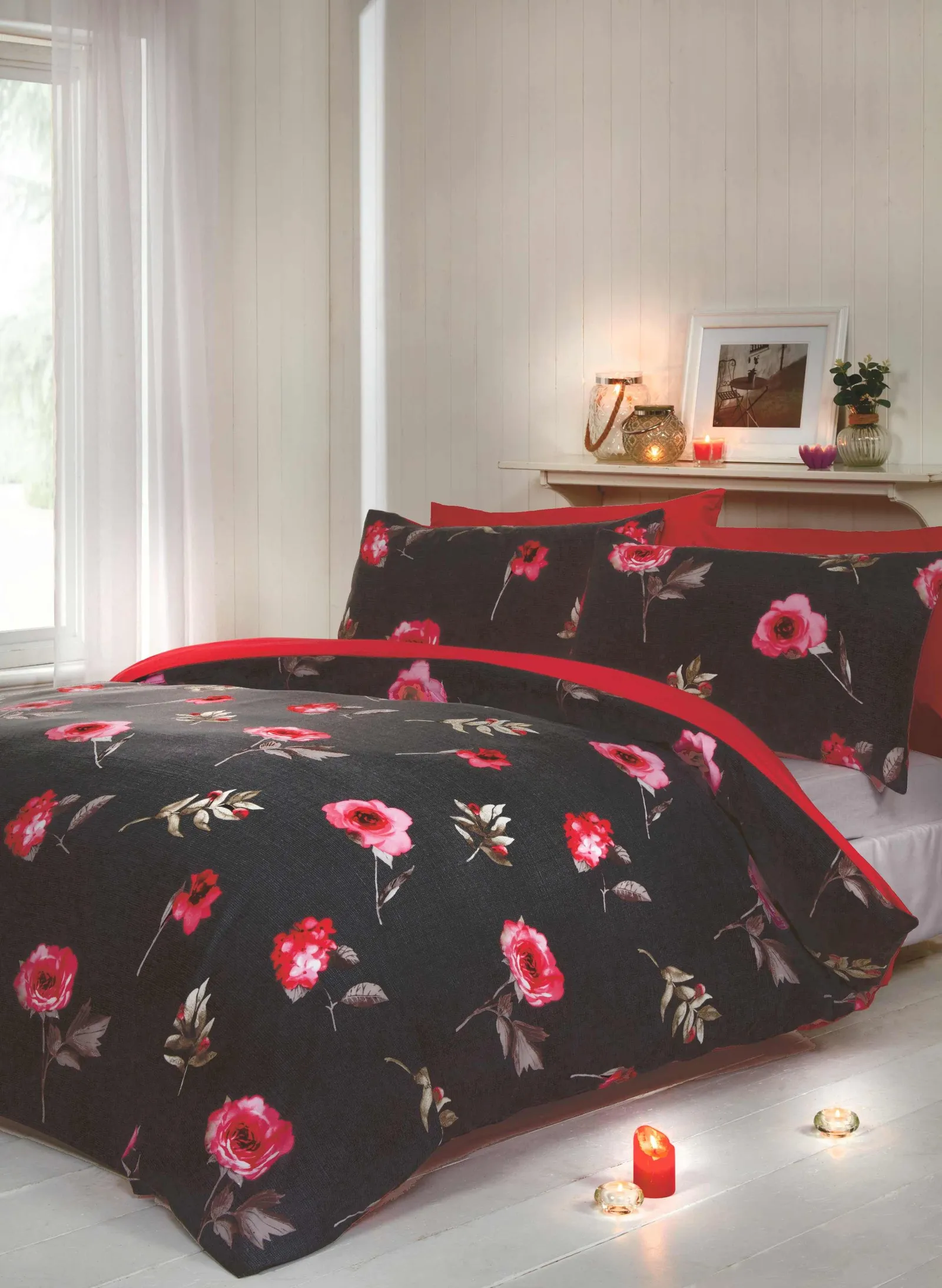 Rapport Home Darcy Floral Duvet Set With Pillowcase in Red