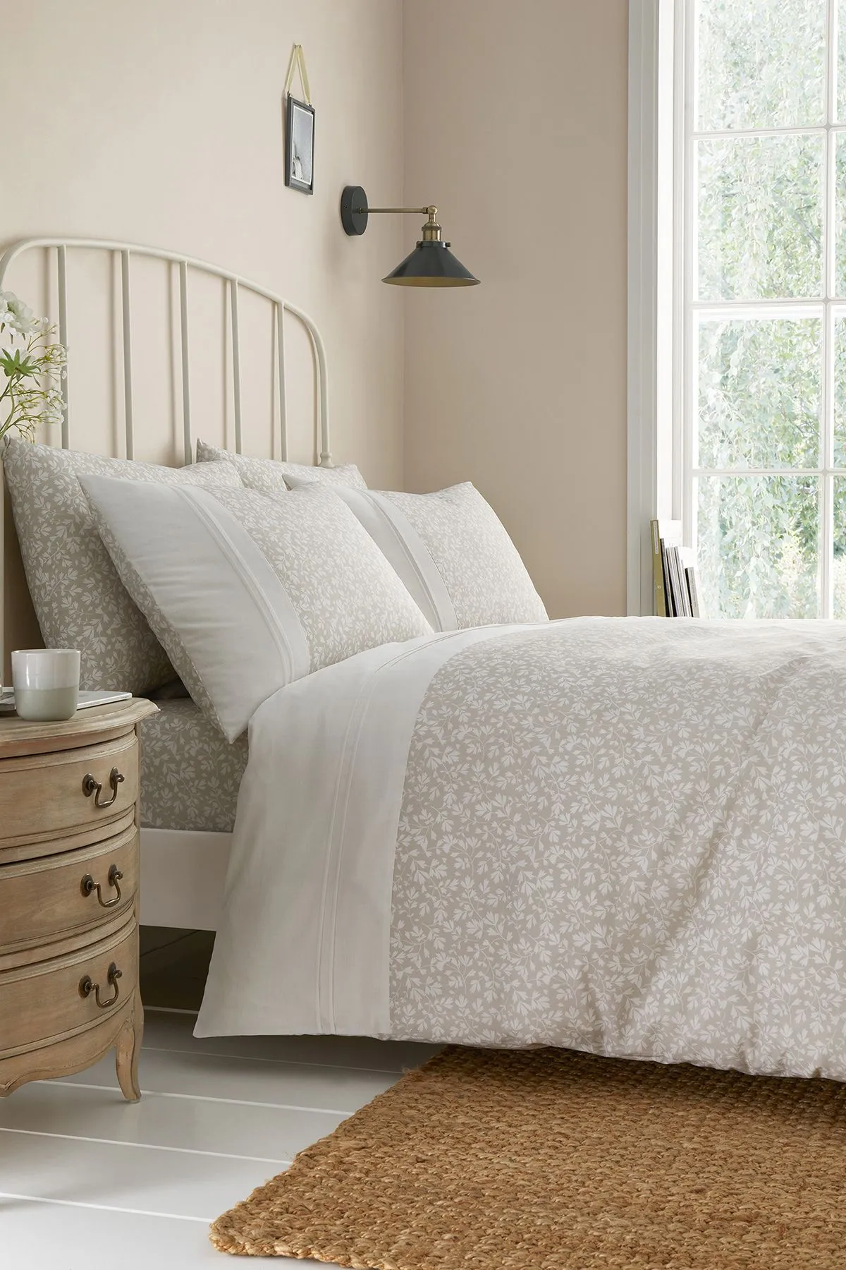 Dreams & Drapes 'Tess' Easy Care Ditsy Floral Leaf Print Fitted Sheet in Natural 2