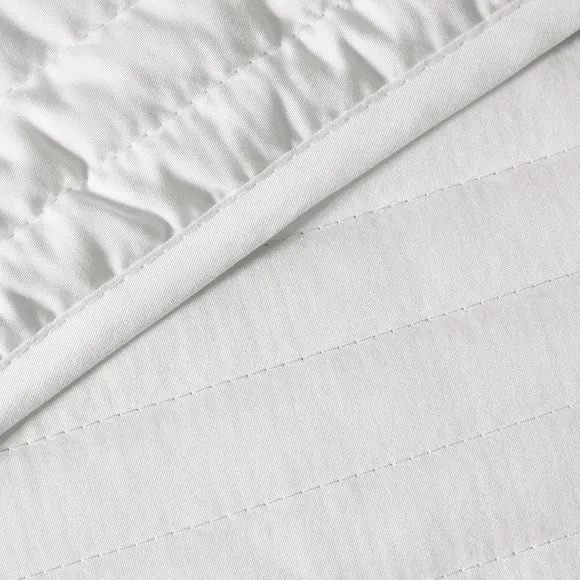 Bianca Quilted Lines Bedspread 2